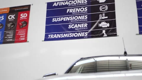 Mexican Mechanical Workshop, workshop service signs Video stock 160864641
