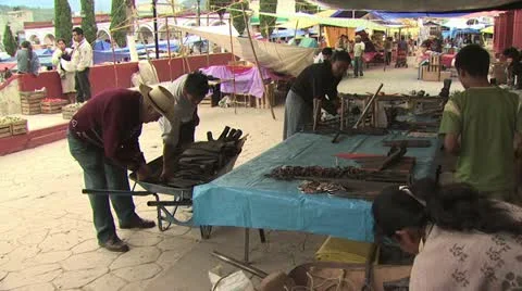 Mexican Vendors Set Up Merchandise Video stock 19295448
