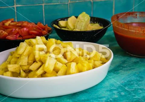 MexicanSalsaIngredientPreperation Stock Photos