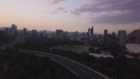 MEXICO CITY CHAPULTEPEC PANORAMIC VIEW NIGHT SCENE 스톡 동영상 107013843