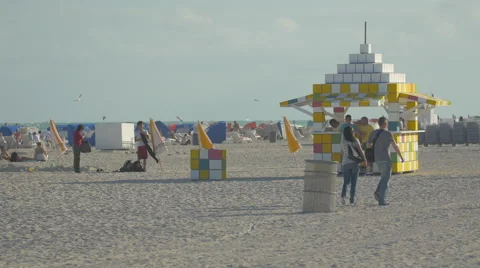 Miami Beach in 4K - walking on the ocean shoreline Stock Footage 47581544