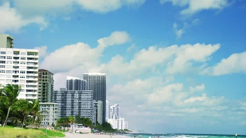 Miami Beach in Motion Time Lapse Vídeos de archivo 72365664