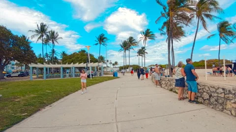 Miami Beach tourists visiting for Spring Break 2026 Stock Footage 331309004