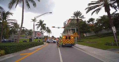 Miami Dade fire rescue on location at the Marco Polo Resort Sunny Isles Beach Vidéo 114766770