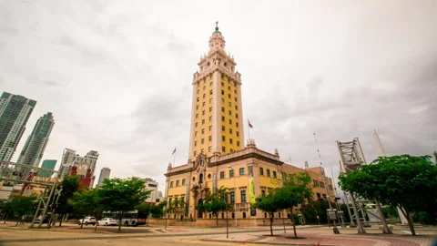 Miami, FL - 2015, Aug 2: Freedom Tower Hyperlapse Stock Footage 310562599