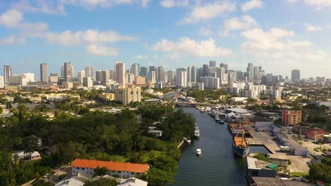 Miami River 動画素材 124572017