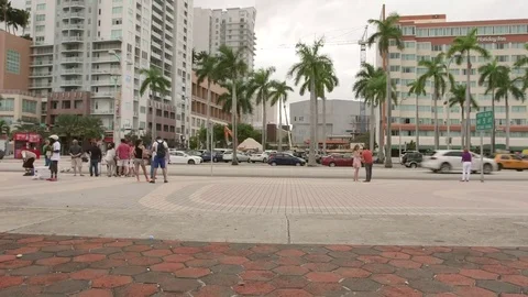 Miami timelapse of people Stock Footage 69981627
