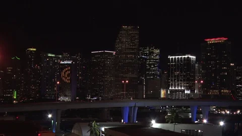 MiamiBridgeNightPan Stock Footage 125685398