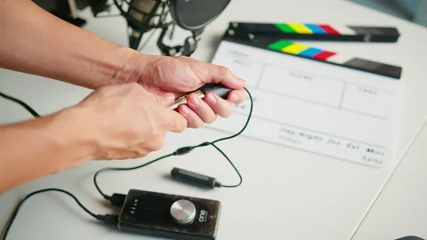 Mic Cable Connect Видео 200776385