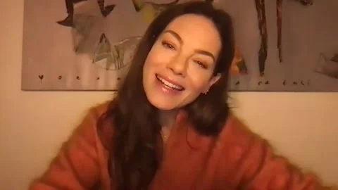 Michelle Monaghan is being interviewed for 'Every Breath You Take' - 2021 Stock Footage 157434784