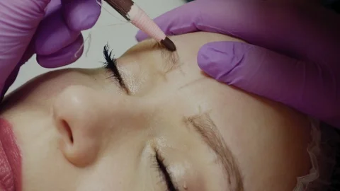 Microblading eyebrows procedure Stock Footage 89662706