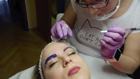 Microblading eyebrows procedure Stock Footage 89663710