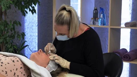 Microblading procedures in a beauty salon Stock Footage 114274068