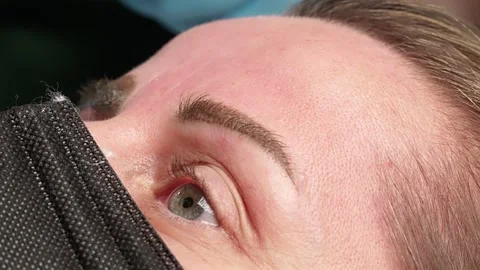 Microblading tattoo, permanent makeup finished . 库存影片 266144230