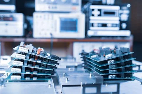 Microchips are stacked on top of each other Stockfoto's