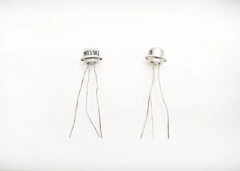 The microcircuit. An old microcircuit on a white background. An electronic .. Foto stock