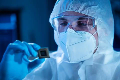 Microelectronics engineer works in a modern scientific laboratory on computing 写真素材