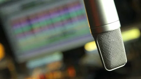 MICROPHONE CLOSE-UP Stock-Footage 7838898