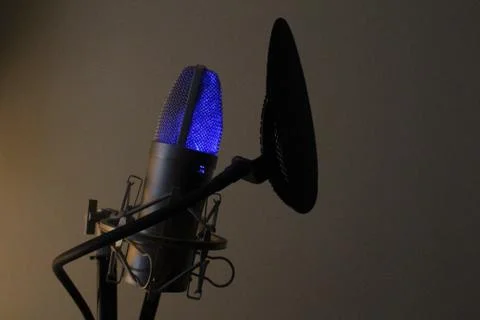 Microphone in the dark Foto stock