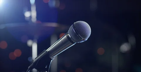 Microphone on the rack 動画素材 114919443