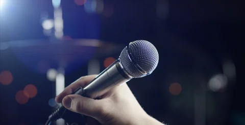 Microphone on the rack 動画素材 114922039