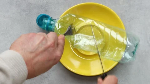 Microplastic in food, Concept, Global environmental problem, Plastic PET bottle  Vídeo Stock 293207842