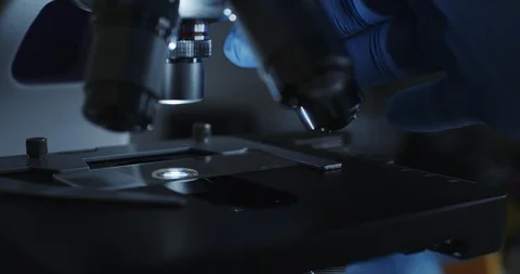 Microscope with metal lens at laboratory. 스톡 동영상 96106312