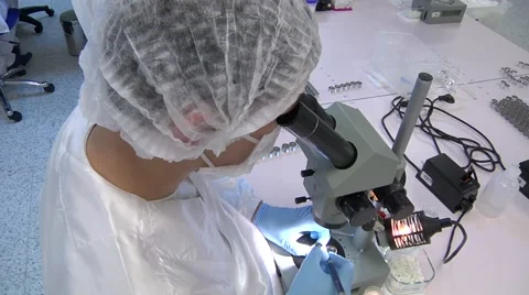 Microscope in technology laboratory 動画素材 40118296