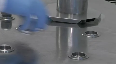 Microscope in technology laboratory 動画素材 40120248