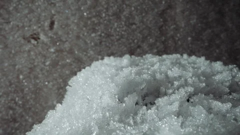 Microscopic study of icy crystal fallout residues. Detailed microscopic Vidéo 347089712