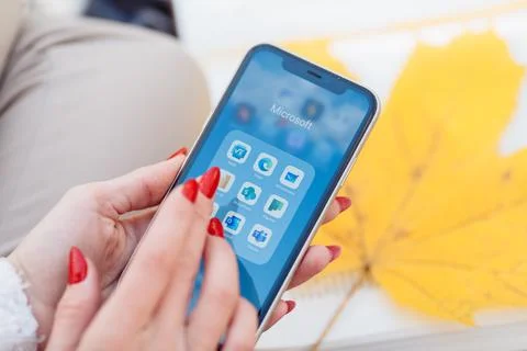 Microsoft 365 apps available on iPhone - Office, Word, Excel Foto stock