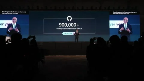 Microsoft Build: AI Day event held in Bangkok, Bangkok, TH - 01 May 2024 Vídeos de archivo 274208041