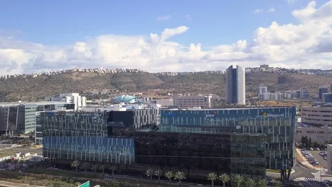 Microsoft building in Haifa high tech zone. Vídeos de archivo 121664539