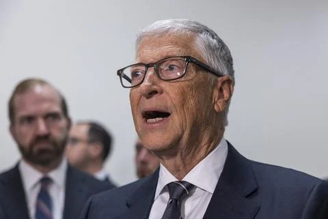 Microsoft co-founder Bill Gates testifies on Capitol Hill on Epstein ties, Washi Stock Photos