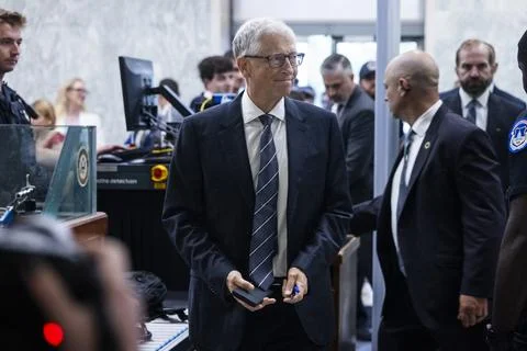 Microsoft co-founder Bill Gates testifies on Capitol Hill on Epstein ties, Washi 写真素材