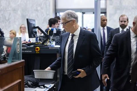 Microsoft co-founder Bill Gates testifies on Capitol Hill on Epstein ties, Washi 写真素材