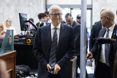 Microsoft co-founder Bill Gates testifies on Capitol Hill on Epstein ties, Washi 写真素材