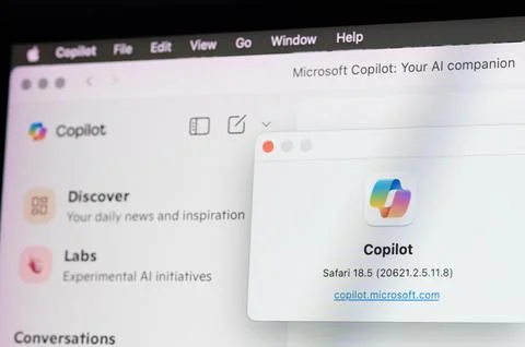 Microsoft Copilot AI assistant on computer 스톡 사진