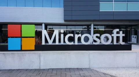 Microsoft corporate building in Mountain View, CA Stock Footage 59758824