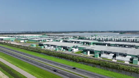 Microsoft Data Center Stock-Footage 250093057