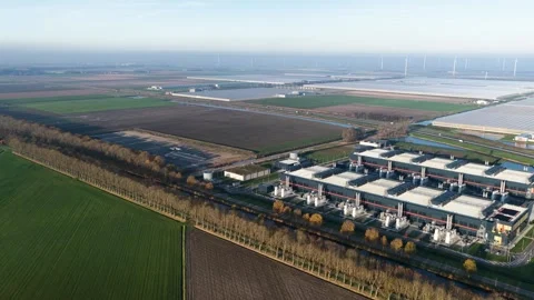 Microsoft Data Center Video stock 321402672