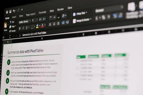 Microsoft excel office editing document Fotos de archivo