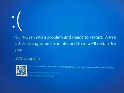 Microsoft, IT-Ausfall, Systemfehler, Blue Screen, Windows, Absturz, Compu... Stock Photos