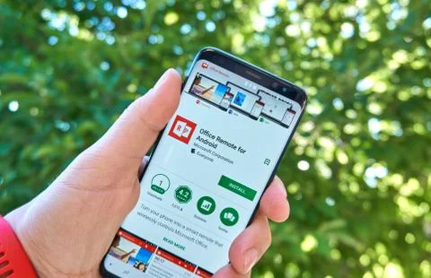 Microsoft Office remote for android mobile app on Samsung s8. Stock Photos