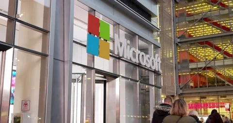 Microsoft store entrance in NYC. Microsoft logo above shop door Video stock 219406955