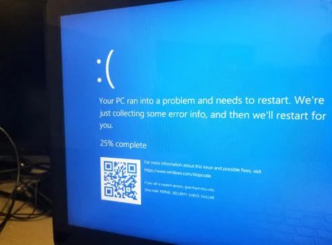 MIcrosoft Windows 10 Blue screen of death Stock Photos