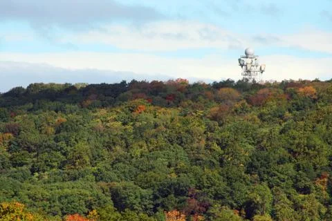 Microwave tower on a mountain top Foto stock