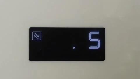 Microwaver timer counts down from 10 to zero with sound Stock Footage 244925656