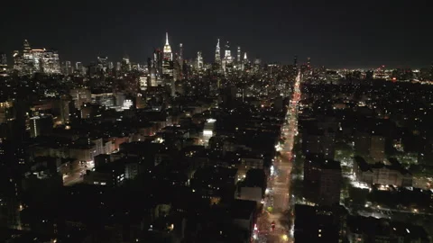 Mid-city at midnight cinematic Stock Footage 308527665