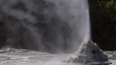 Mid shot, geyser in full blow Stock Footage 2525183